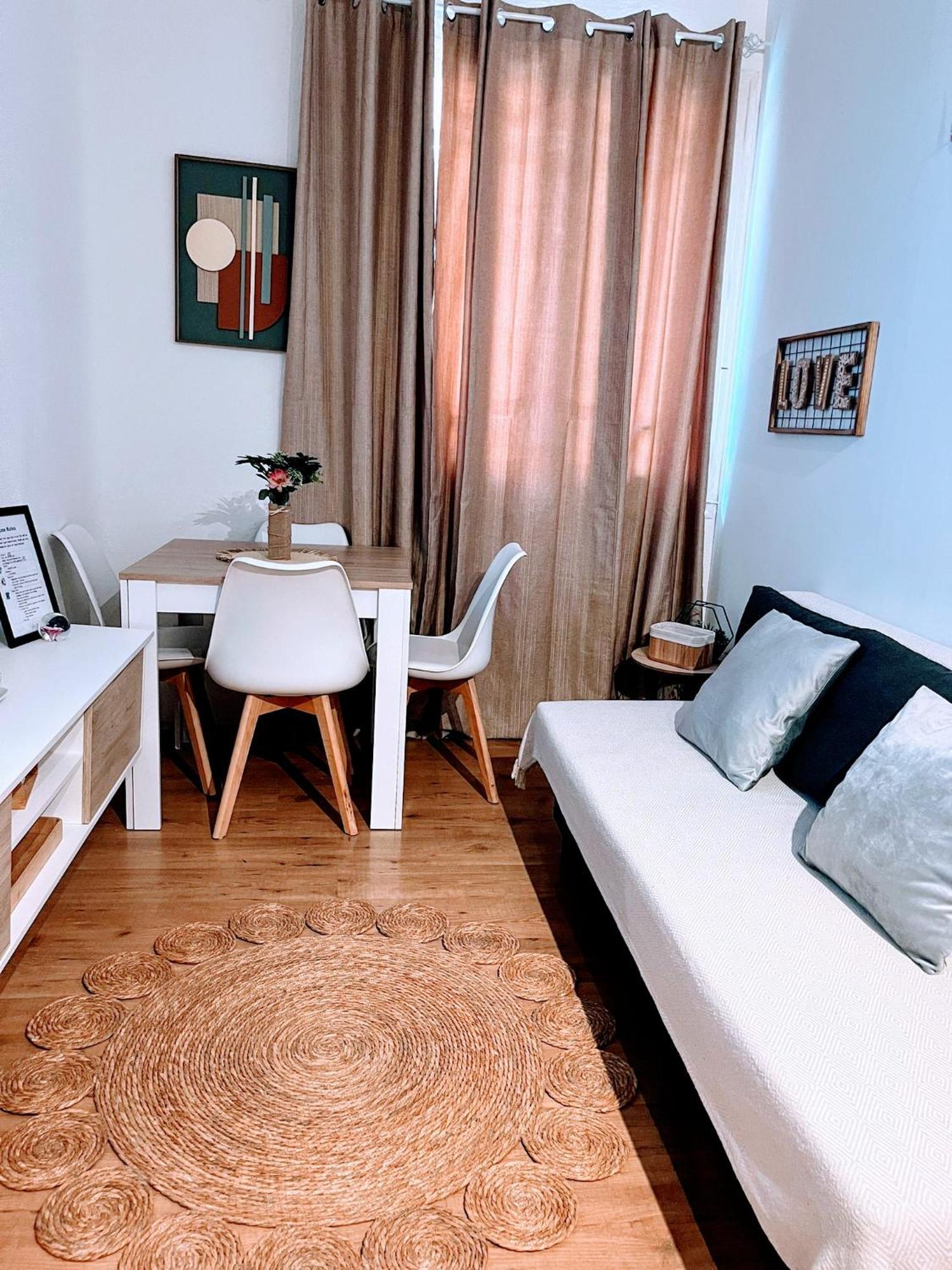 Piso En Chamberi 2 Habitaciones マドリード エクステリア 写真